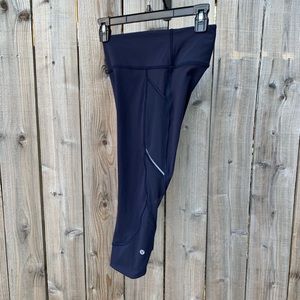 Lululemon Home Stretch Crop, 4